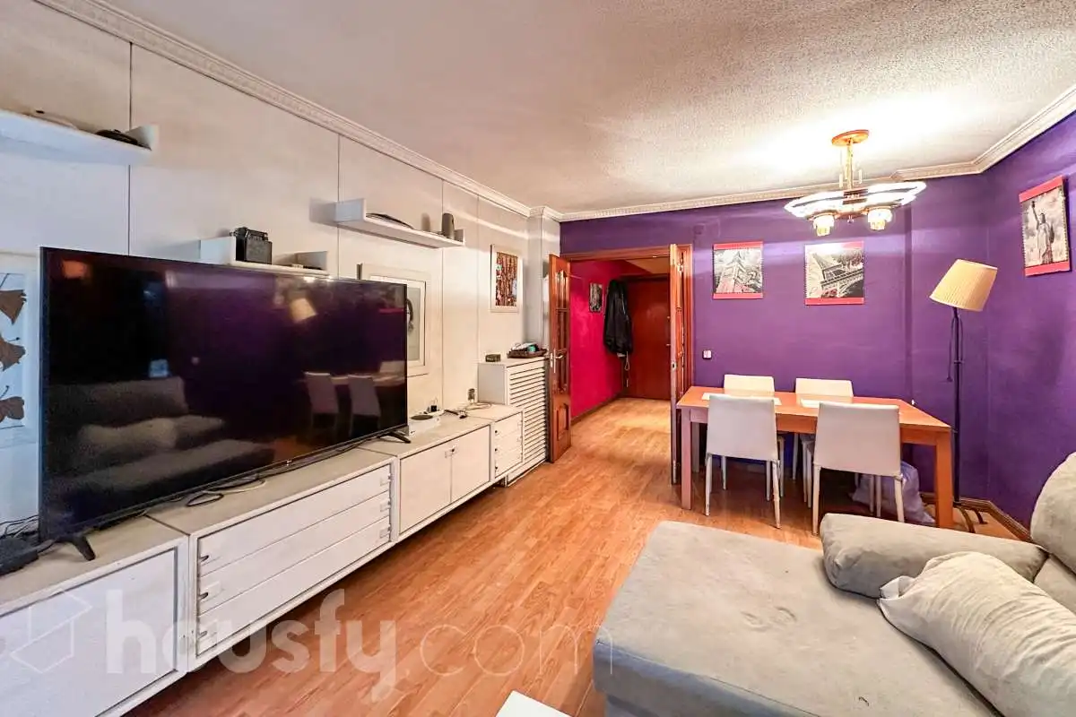 Living room of Flat for sale in Móstoles  with Air Conditioner, Terrace and Storage room