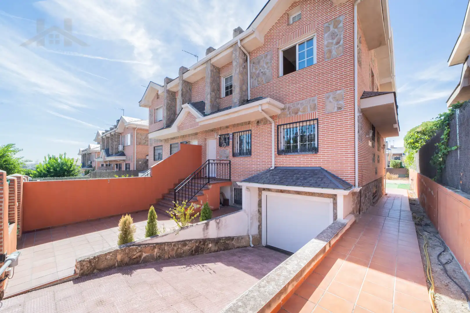 Semi-detached house with terrace for sale in Calle Río Guadalix 33, imagen 4