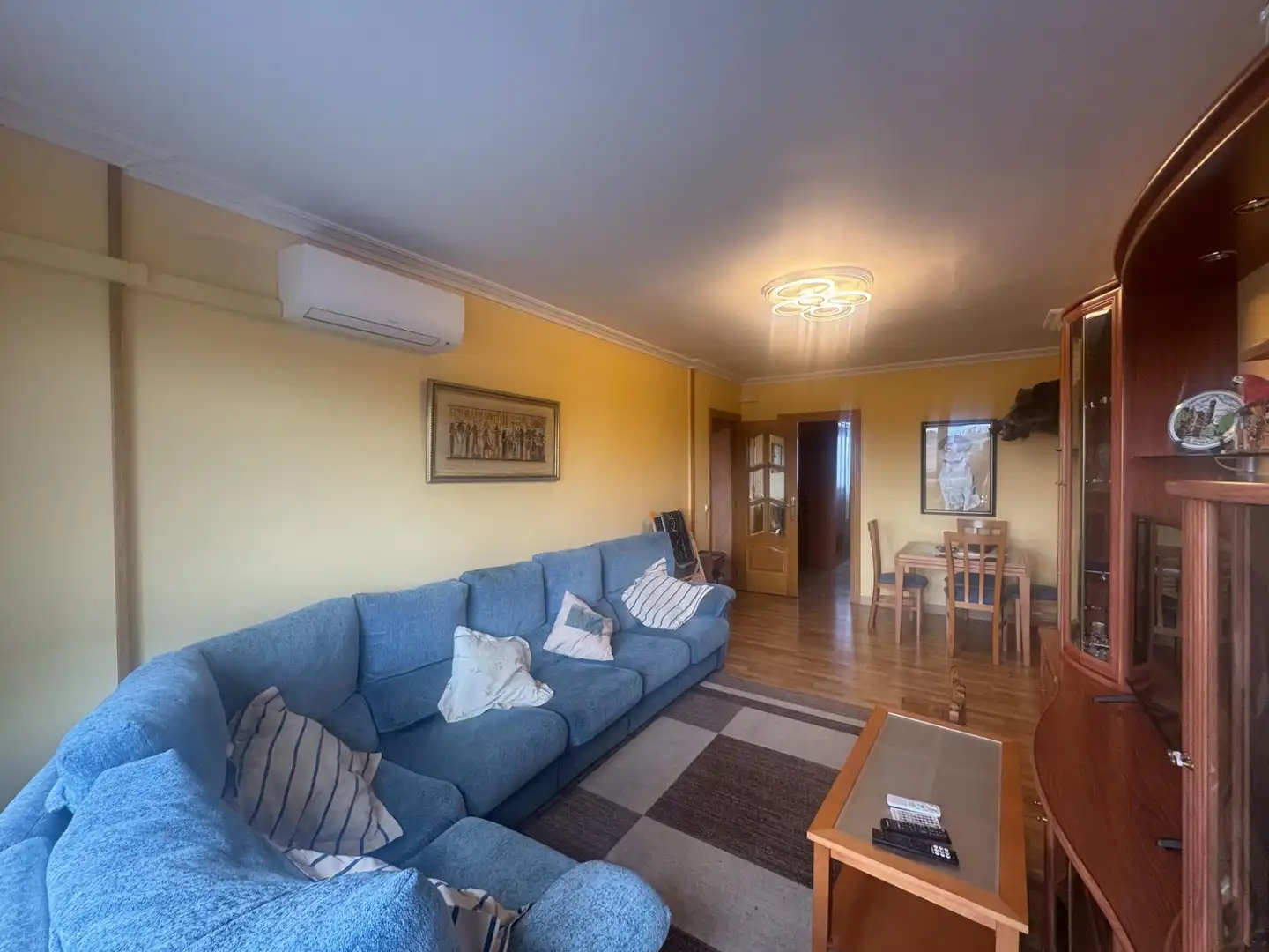Sala d'estar de Pis en venda en Montemayor de Pililla amb Aire condicionat i Calefacció