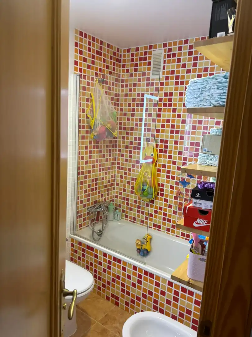 Bathroom of Flat for sale in Murcia