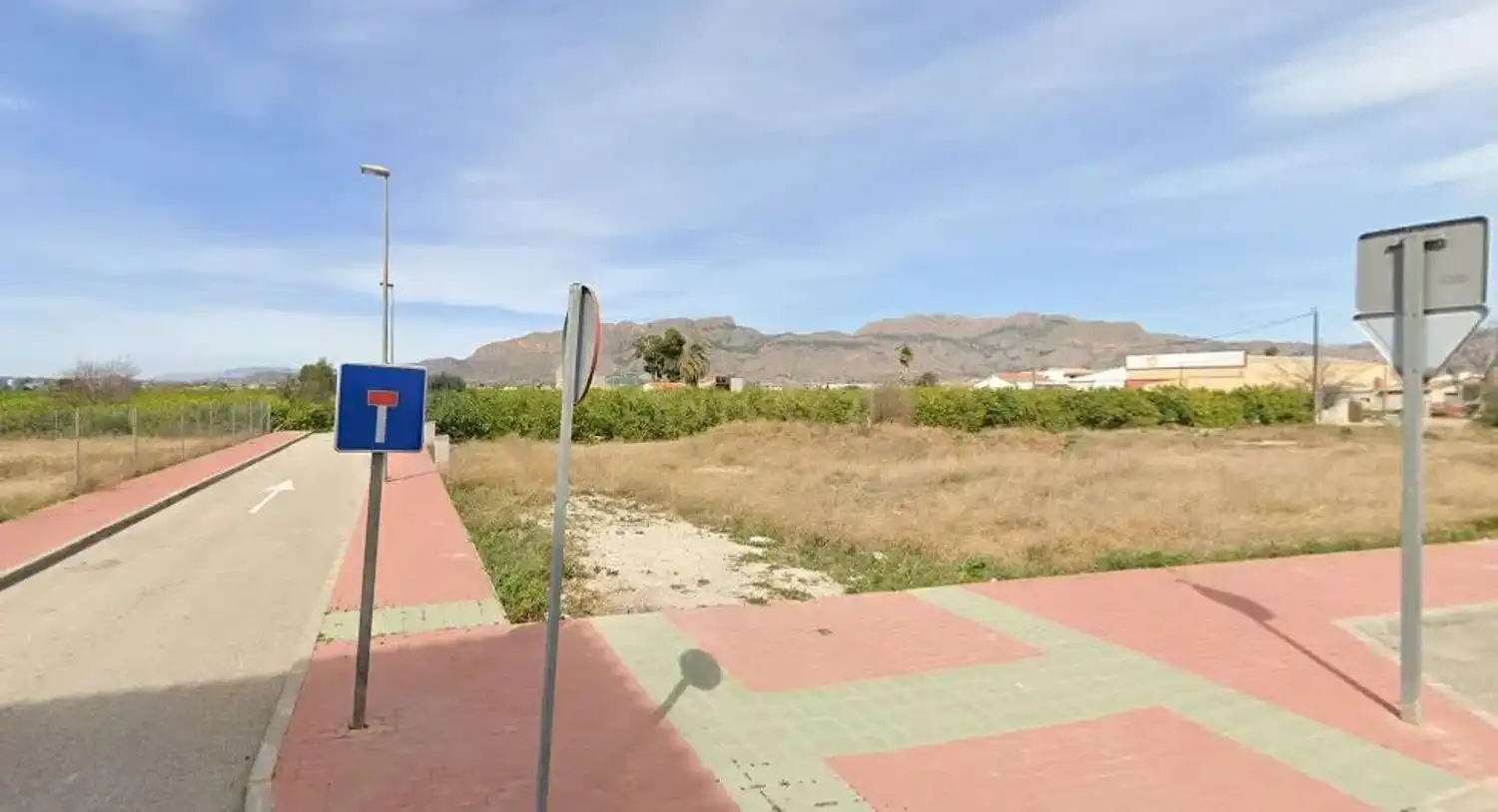 Terrenys i solars en venda a Calle Miguel el Nieves