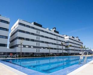 Piscina de Àtic de lloguer en Torremolinos amb Aire condicionat, Terrassa i Piscina