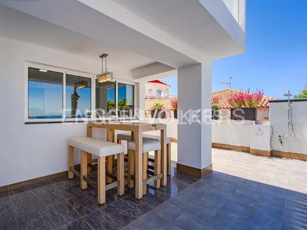 Casa con piscina in vendita a Costa Adeje, imagen 4