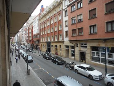 Oficina amb ascensor de lloguer a Pérez Galdós Kalea 24