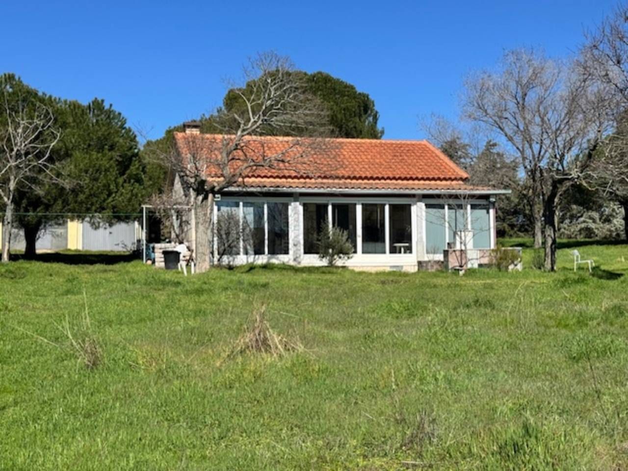 Vista exterior de Casa o chalet en venta en La Serna del Monte con Calefacción, Jardín privado y Terraza