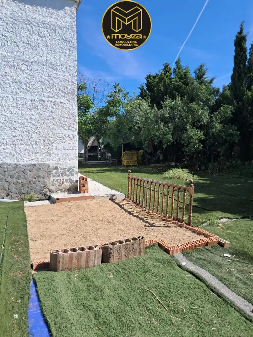 Jardín de Casa o chalet en venta en Linares con Aire acondicionado, Calefacción y Terraza