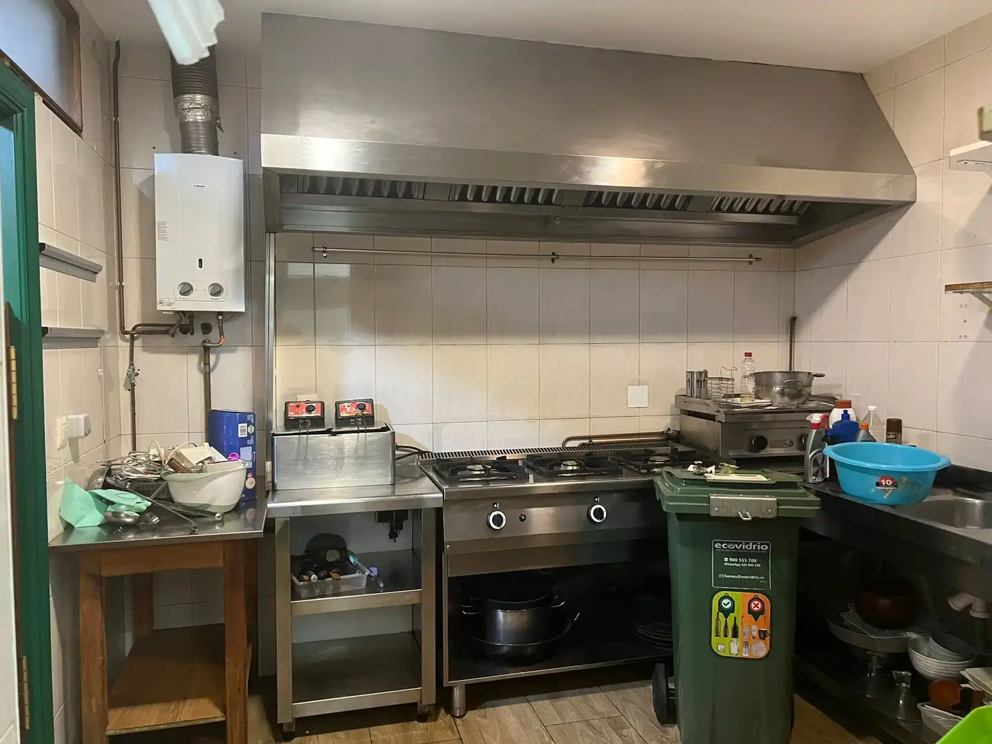 Business premises to rent in A Malata - Catabois - Ciudad Jardín, imagen 5