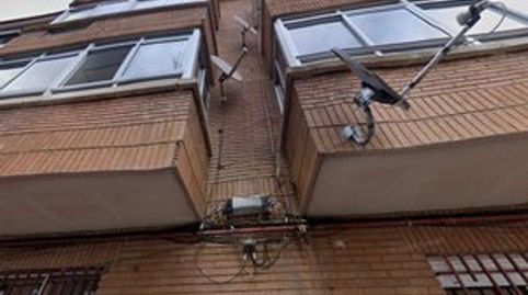 Foto 3 de Piso en venta en Calle Navalmoral de la Mata, Tejares - Chamberí - Alcades, Salamanca Capital