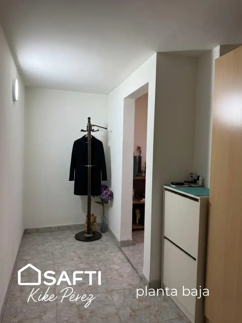 Casa o chalet en venta en Alguaire con Calefacción, Terraza y Amueblado
