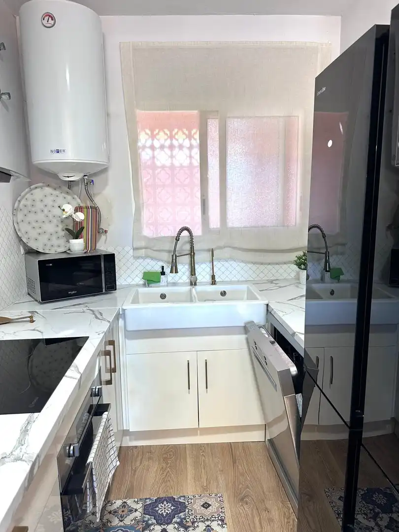 Cocina de Apartamento en venta en Marbella con Jardín privado, Terraza y Trastero