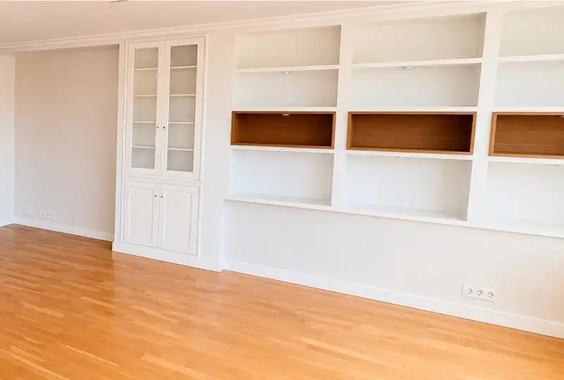 Sala de estar de Piso de alquiler en Benidorm con Aire acondicionado, Calefacción y Jardín privado