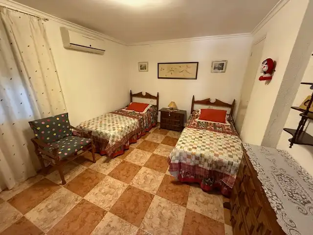 Habitación de Casa o chalet en venta en Alzira con Aire acondicionado, Jardín privado y Terraza