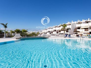 Appartement compact avec piscine à vendre à 30 Avenida Adeje 300, Adeje