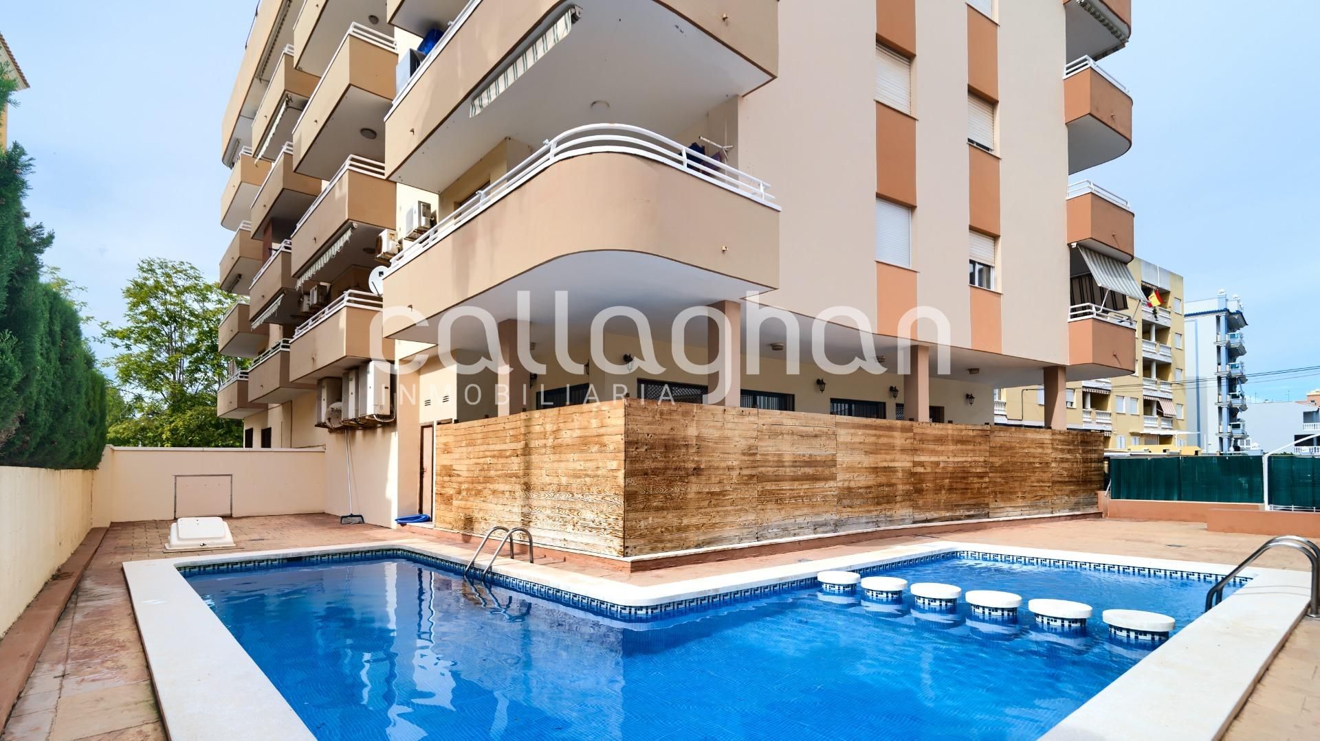 Piscina de Piso en venta en Moncofa con Aire acondicionado, Terraza y Balcón