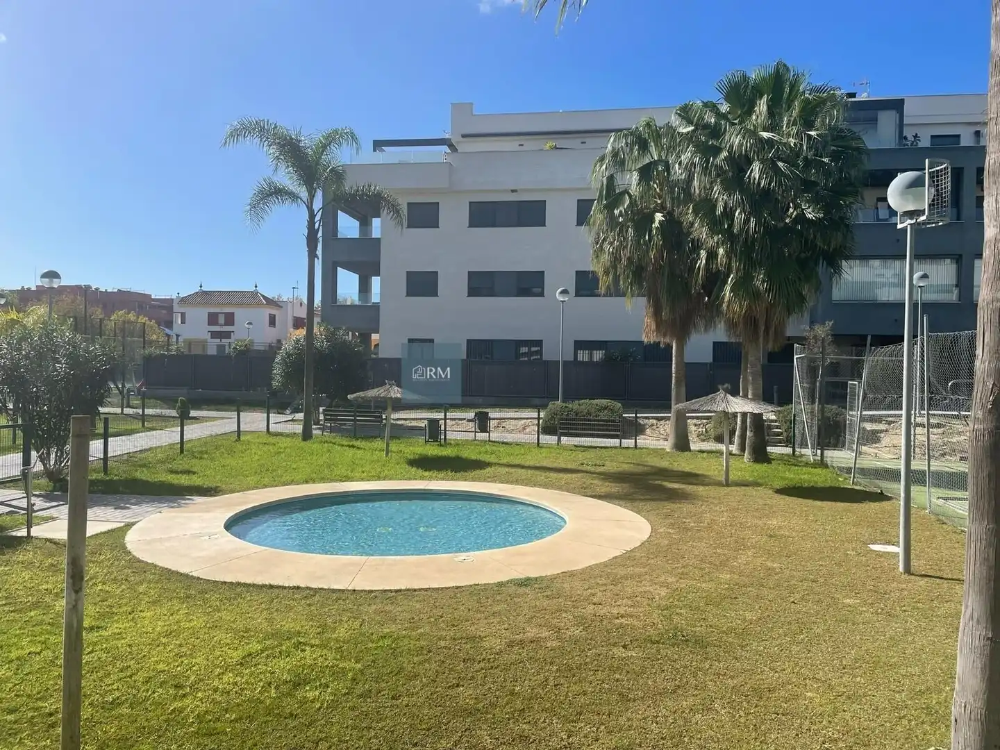 Piso de alquiler en Avenida de la Libertad, El Pino - Bajo de Guía