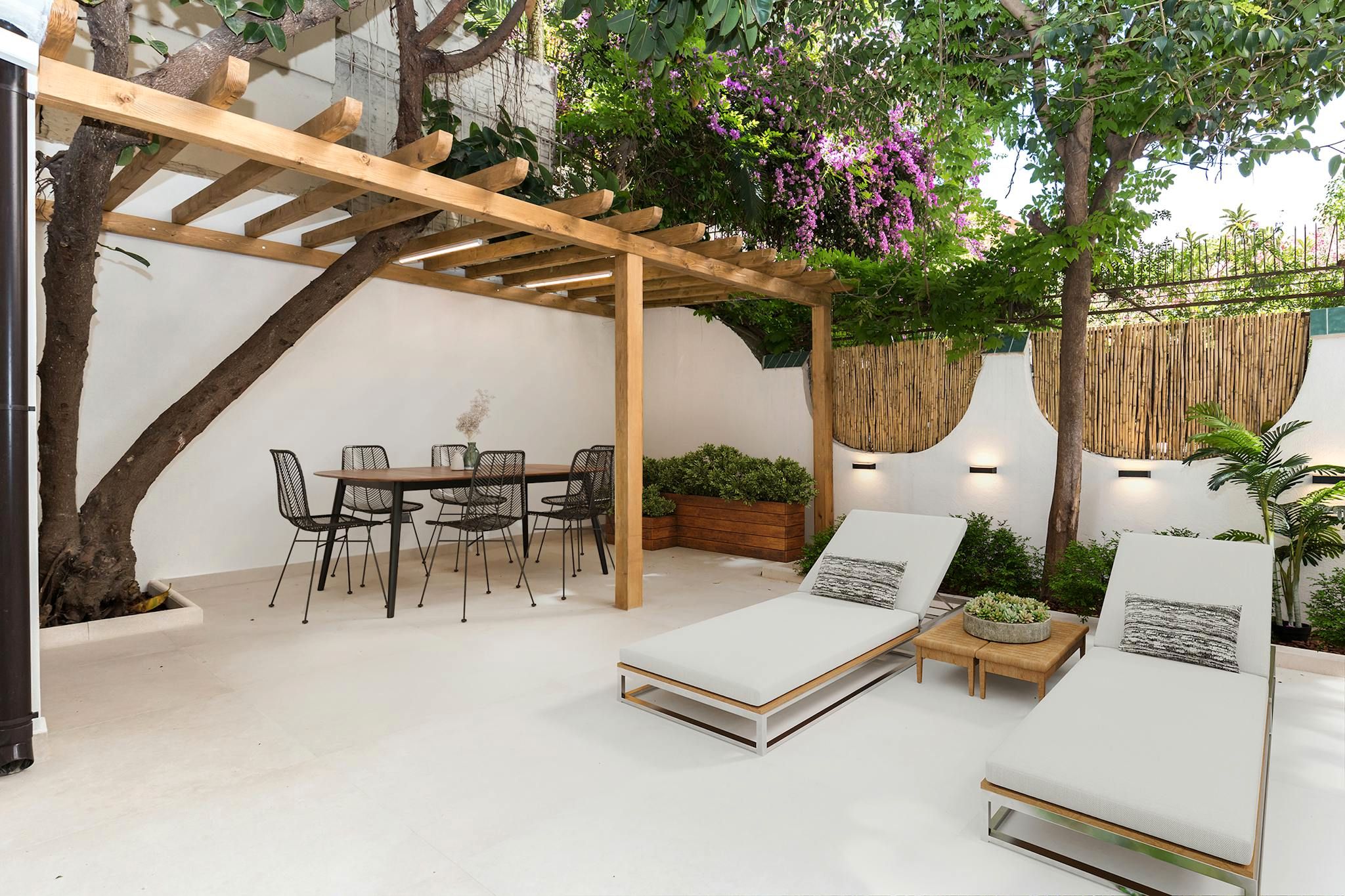 Terrace of Flat to rent in  Barcelona Capital  with Air Conditioner, Heating and Private garden