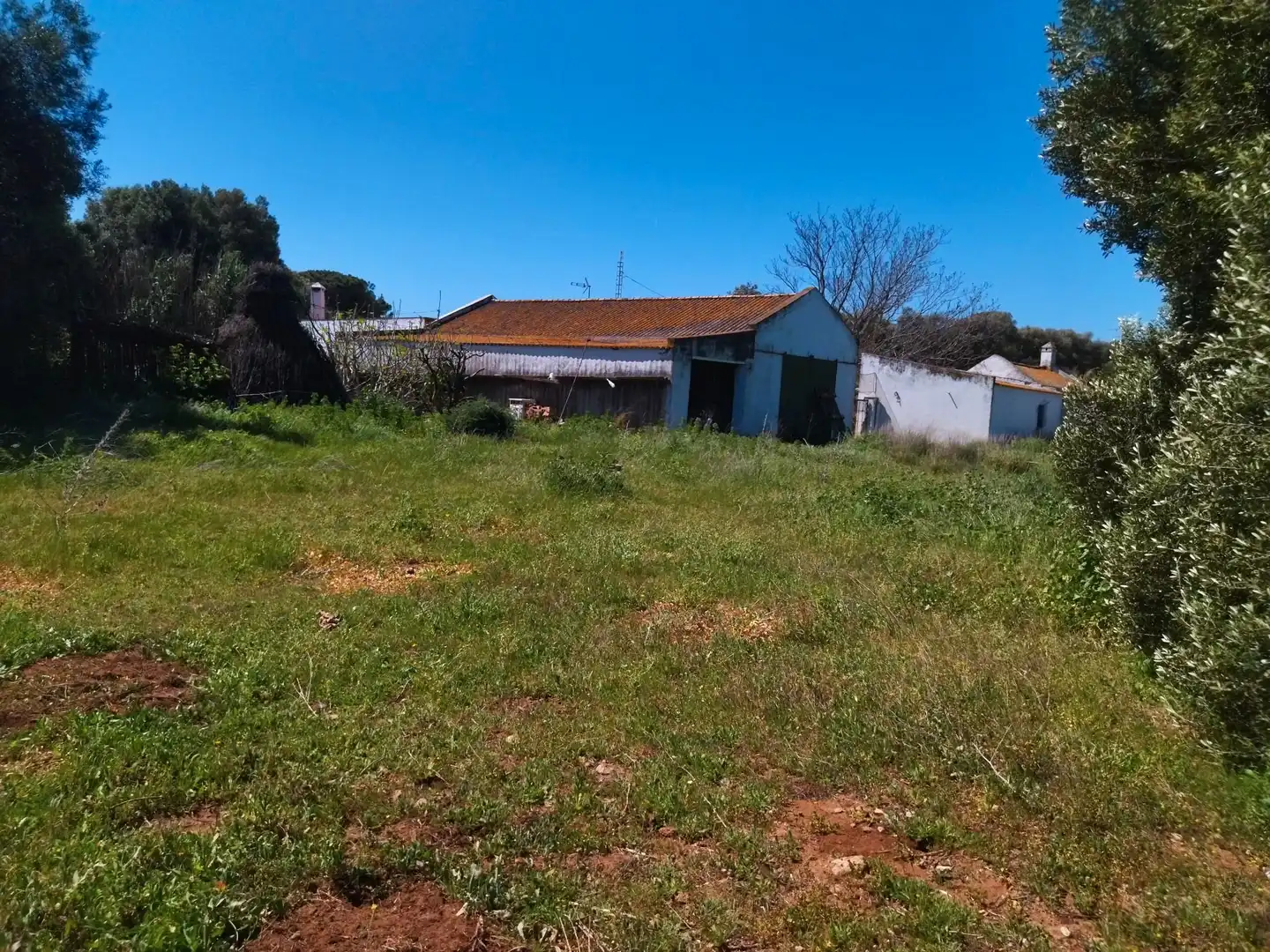 Casa rústica amb jardí en venda a N/A