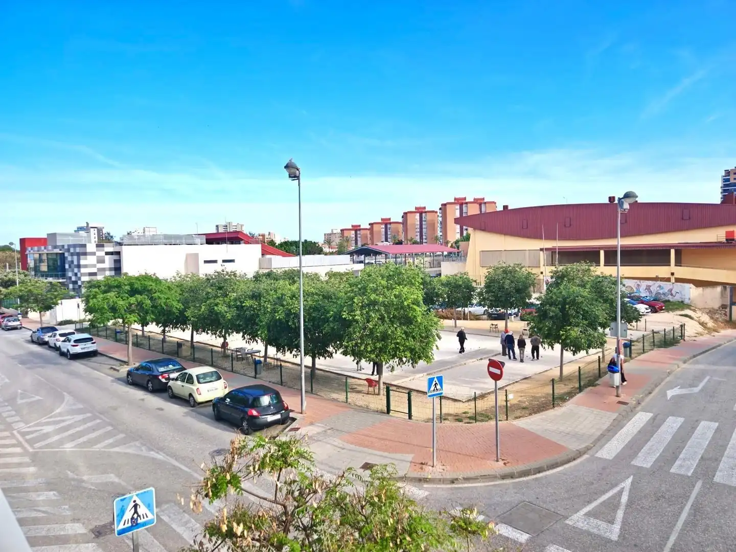 Vista exterior de Piso de alquiler en El Campello con Aire acondicionado, Calefacción y Terraza