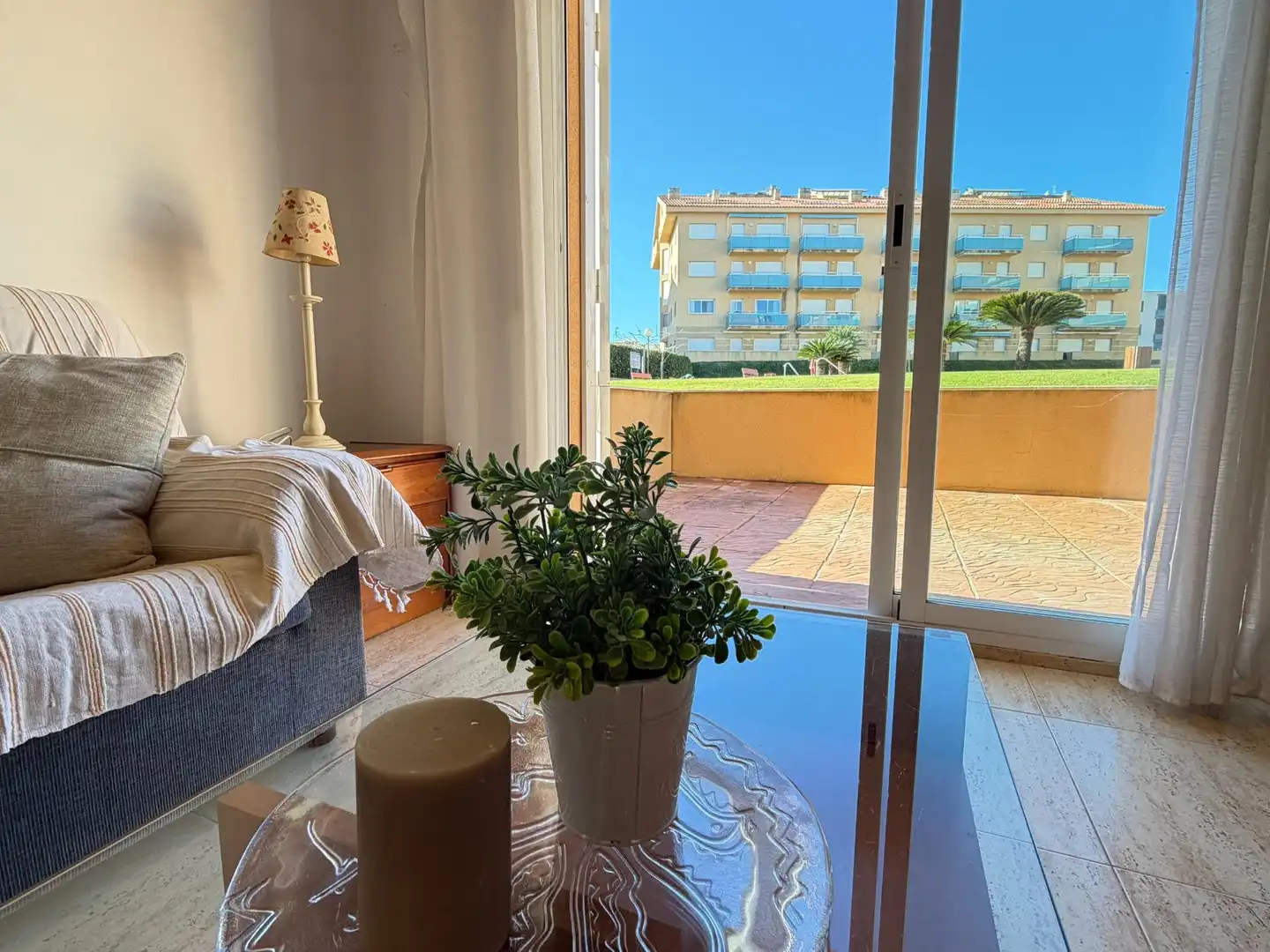 Schlafzimmer von Wohnungen zum Verkauf in L'Ampolla mit Klimaanlage, Möbliert und Gemeinschaftspool