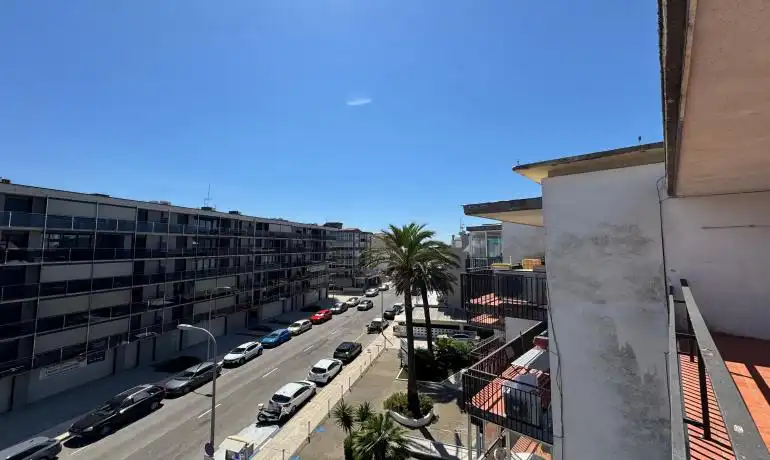 Apartament amb ascensor en venda a Avenida DE LA PLATJA 23 4 D 23, imagen 5