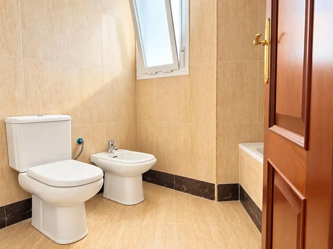 Bathroom of Flat for sale in Periana, Málaga