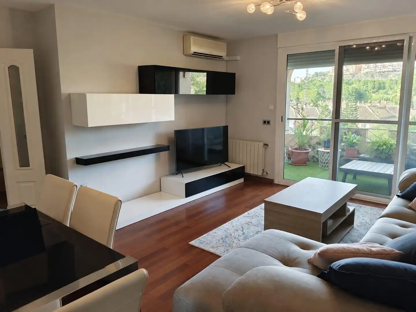 Sala de estar de Ático en venta en Molina de Segura con Aire acondicionado, Calefacción y Parquet