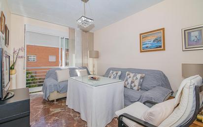 Living room of Flat for sale in  Granada Capital  with Balcony