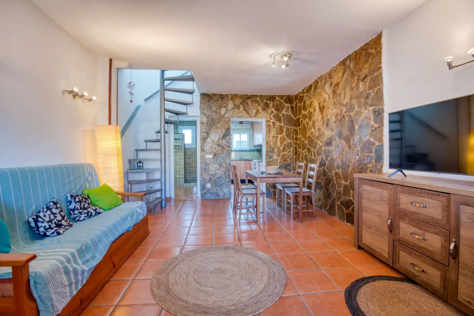 Casa adosada en venta en L'Escala con Terraza y Amueblado