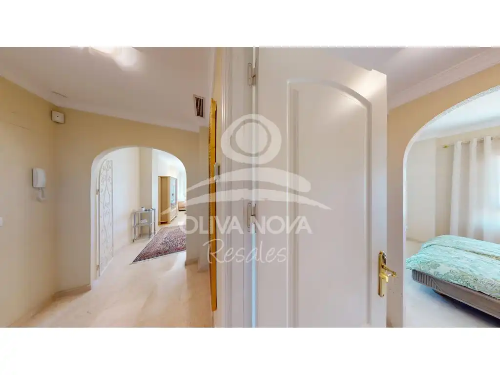 Attic for sale in Oliva  with Terrace, Swimming Pool and Furnished