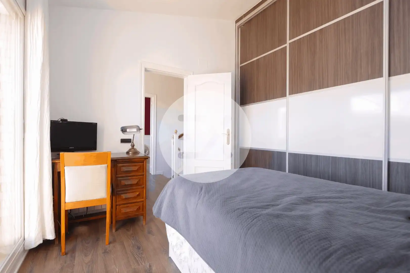 Habitación de Casa o chalet en venta en Sant Boi de Llobregat con Aire acondicionado, Calefacción y Jardín privado