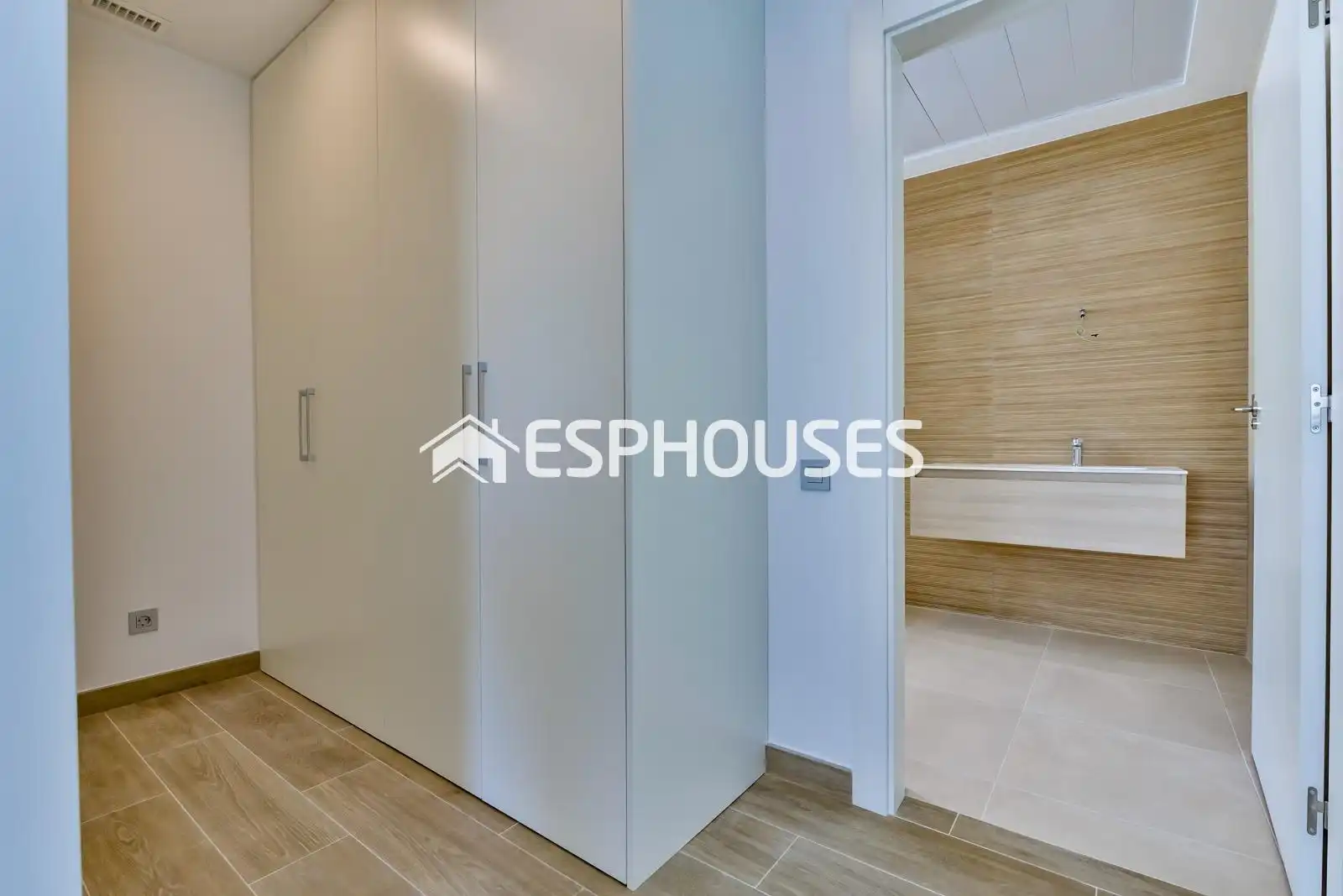 Baño de Casa o chalet en venta en Finestrat con Aire acondicionado, Terraza y Trastero