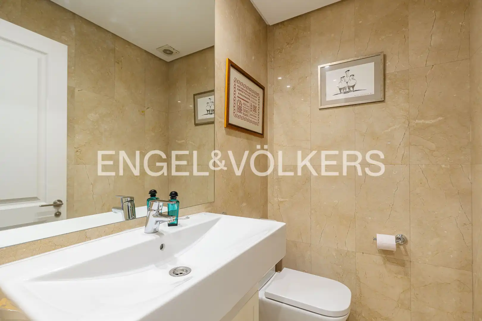 Bathroom of Duplexes for sale in Madrid  with Air Conditioner, Heating and Terrace