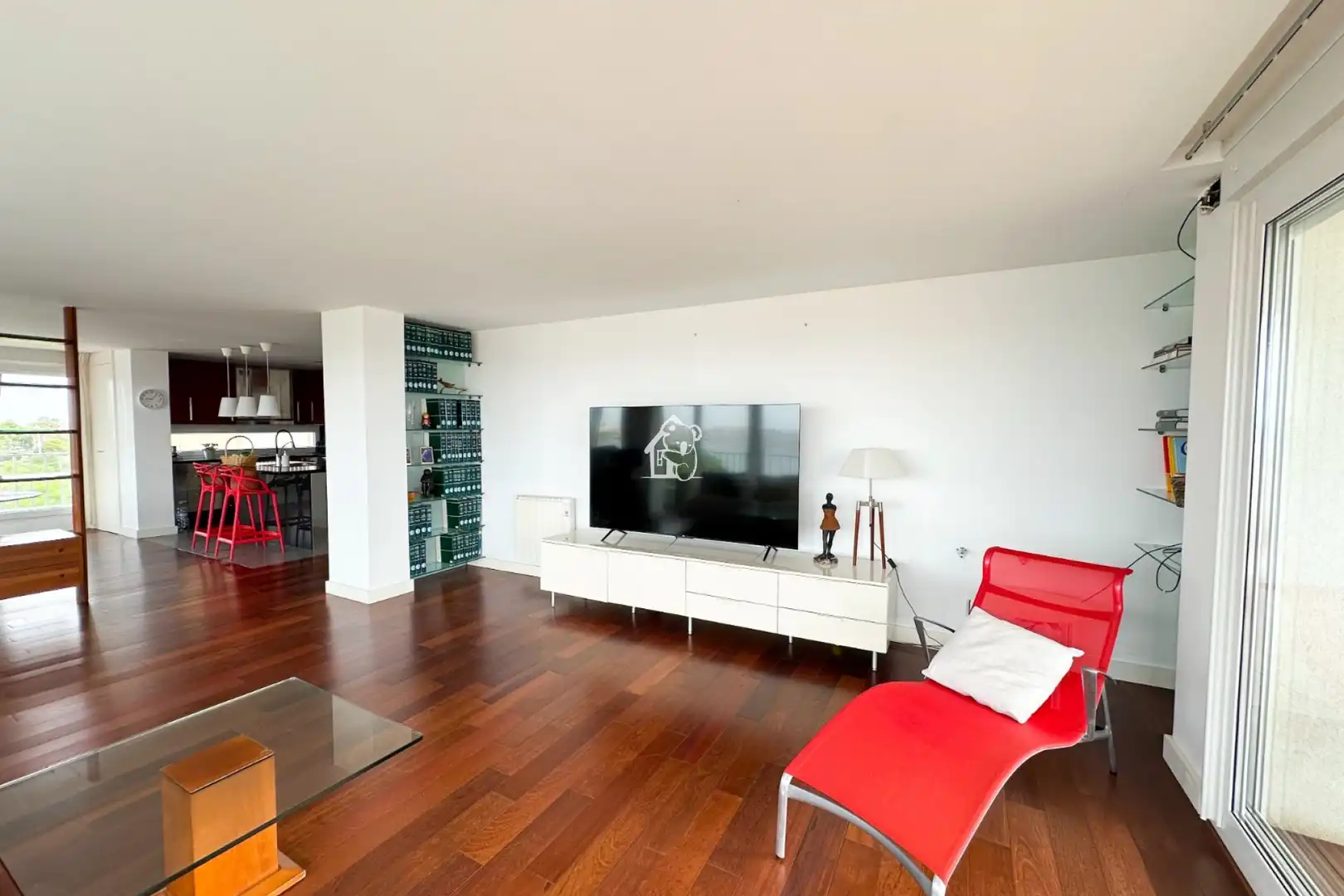 Sala de estar de Piso de alquiler en Torrevieja con Parquet, Terraza y Piscina