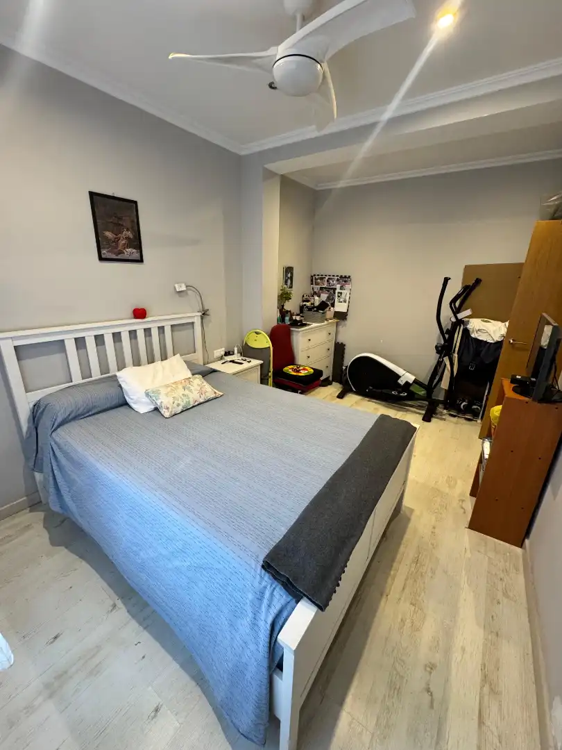 Bedroom of Flat for sale in Valencia  with Parquet flooring and Terrace