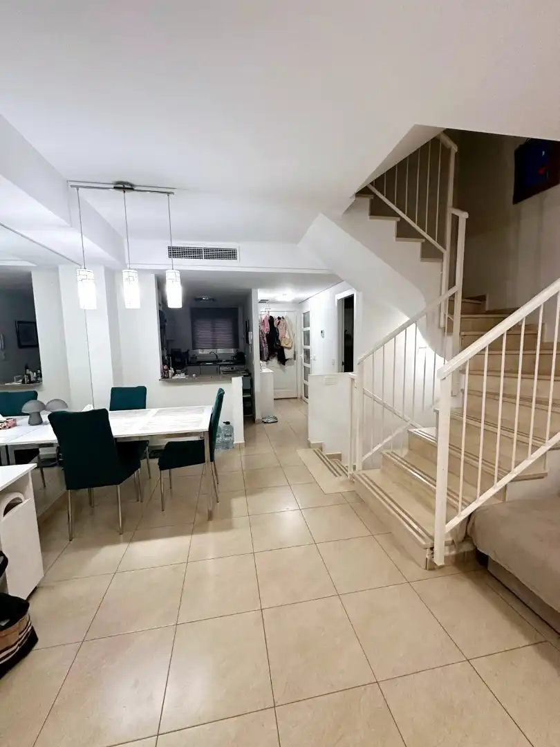 Duplexes for rent in Partida Maryvilla, Maryvilla