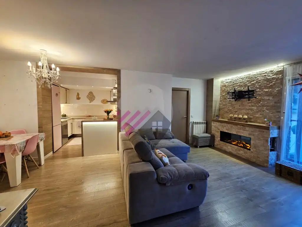 Flat with terrace for sale in Avinguda de Sant Antoni, imagen 2