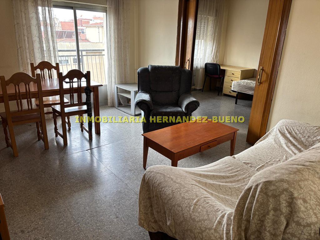 Living room of Flat for sale in Salamanca Capital  with Heating