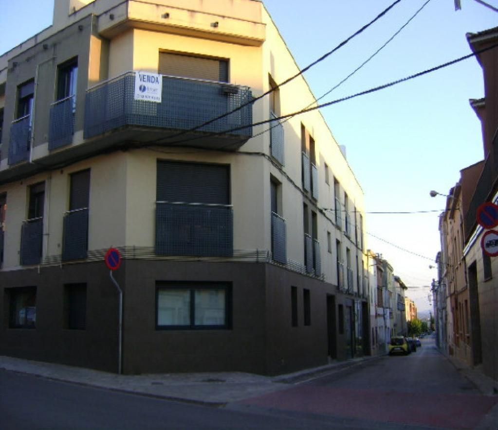 Exterior view of Garage for sale in Santpedor