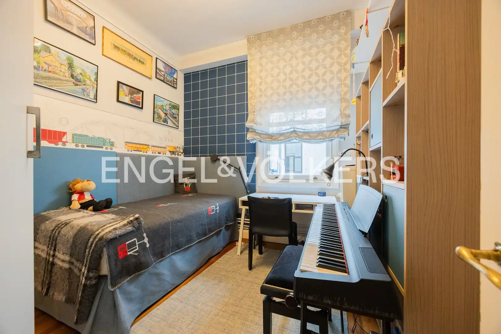 Bedroom of Flat for sale in Bilbao   with Heating