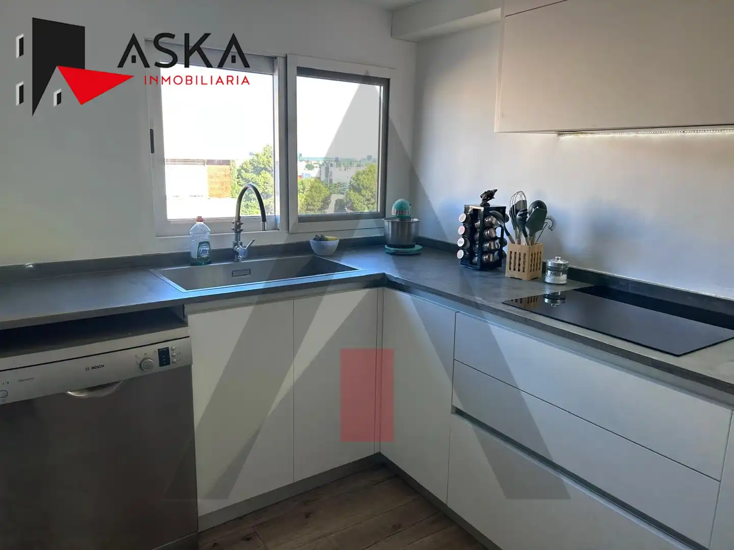 Cocina de Piso en venta en Sedaví con Aire acondicionado y Balcón