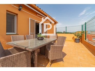 Duplex in vendita a Pení