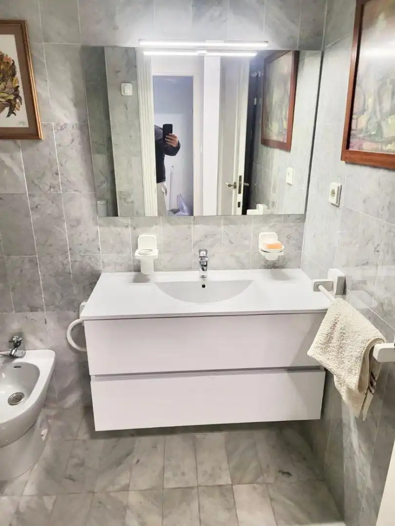 Baño de Apartamento de alquiler en Cartagena con Aire acondicionado, Piscina y Amueblado