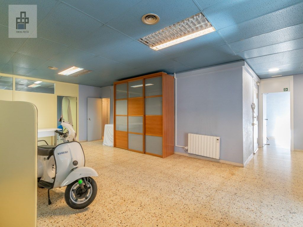 Premises for sale in Esplugues de Llobregat