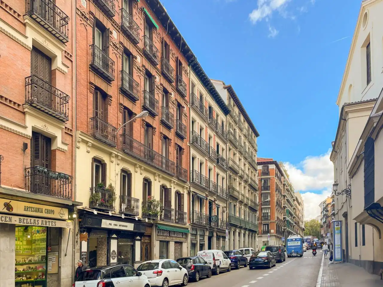 Vista exterior de Piso en venta en Madrid con Aire acondicionado, Calefacción y Balcón