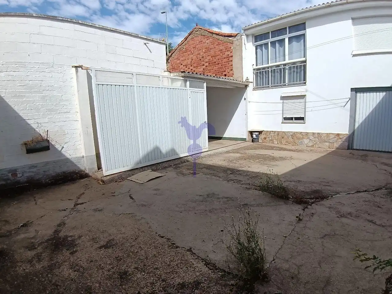 Casa con jardín en venta en Santovenia de la Valdoncina, imagen 2