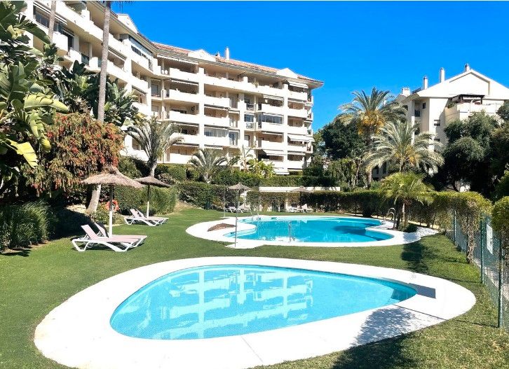 Flat for sale in Lugar Urbanizacion Guadalmina Alta, Guadalmina Alta