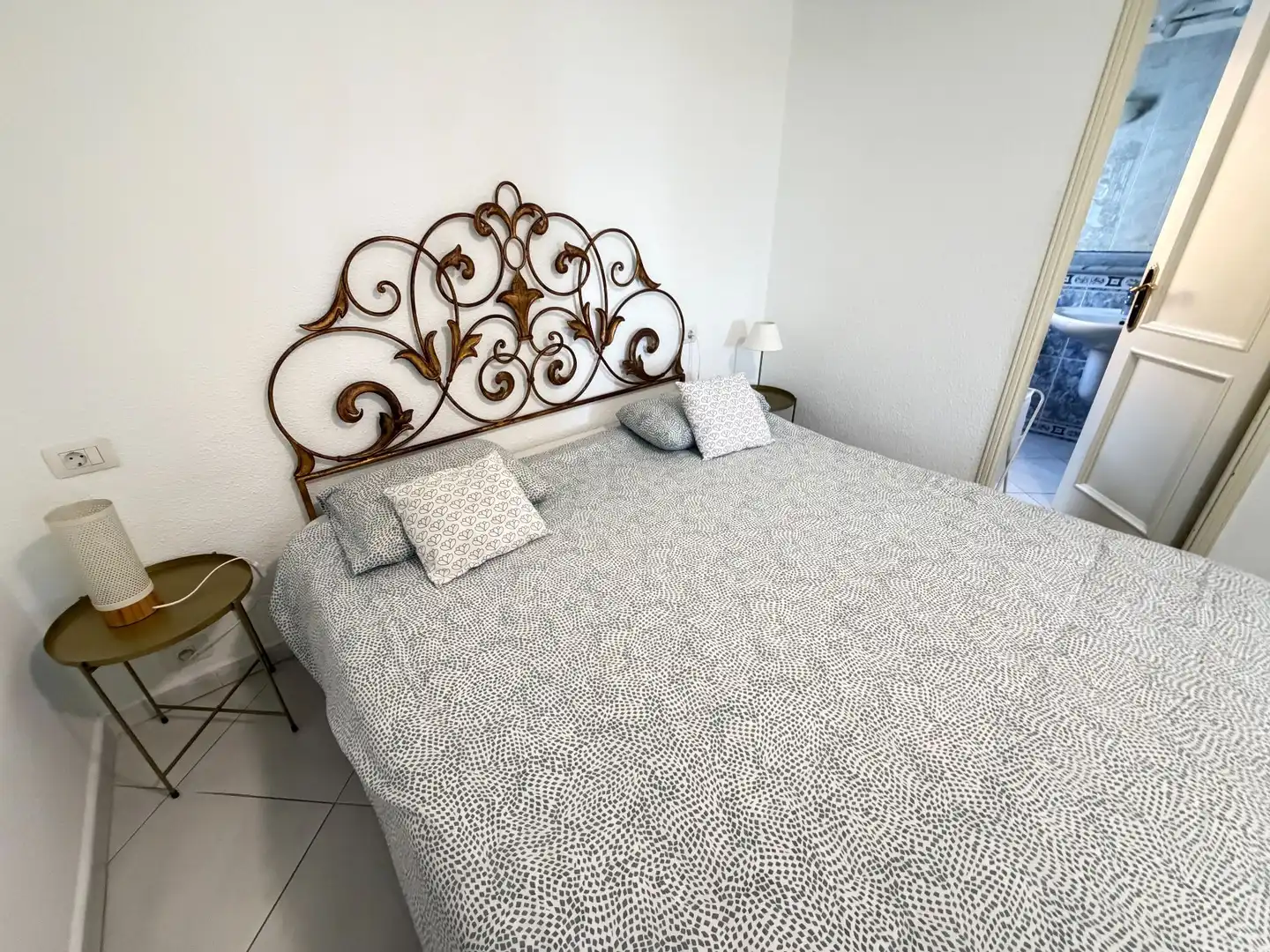 Habitación de Apartamento de alquiler en Puerto de la Cruz con Calefacción, Terraza y Trastero