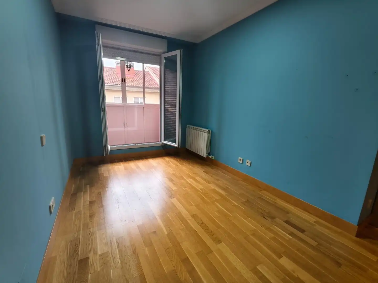 Dormitori de Casa o xalet en venda en Valladolid amb Calefacció i Terrassa