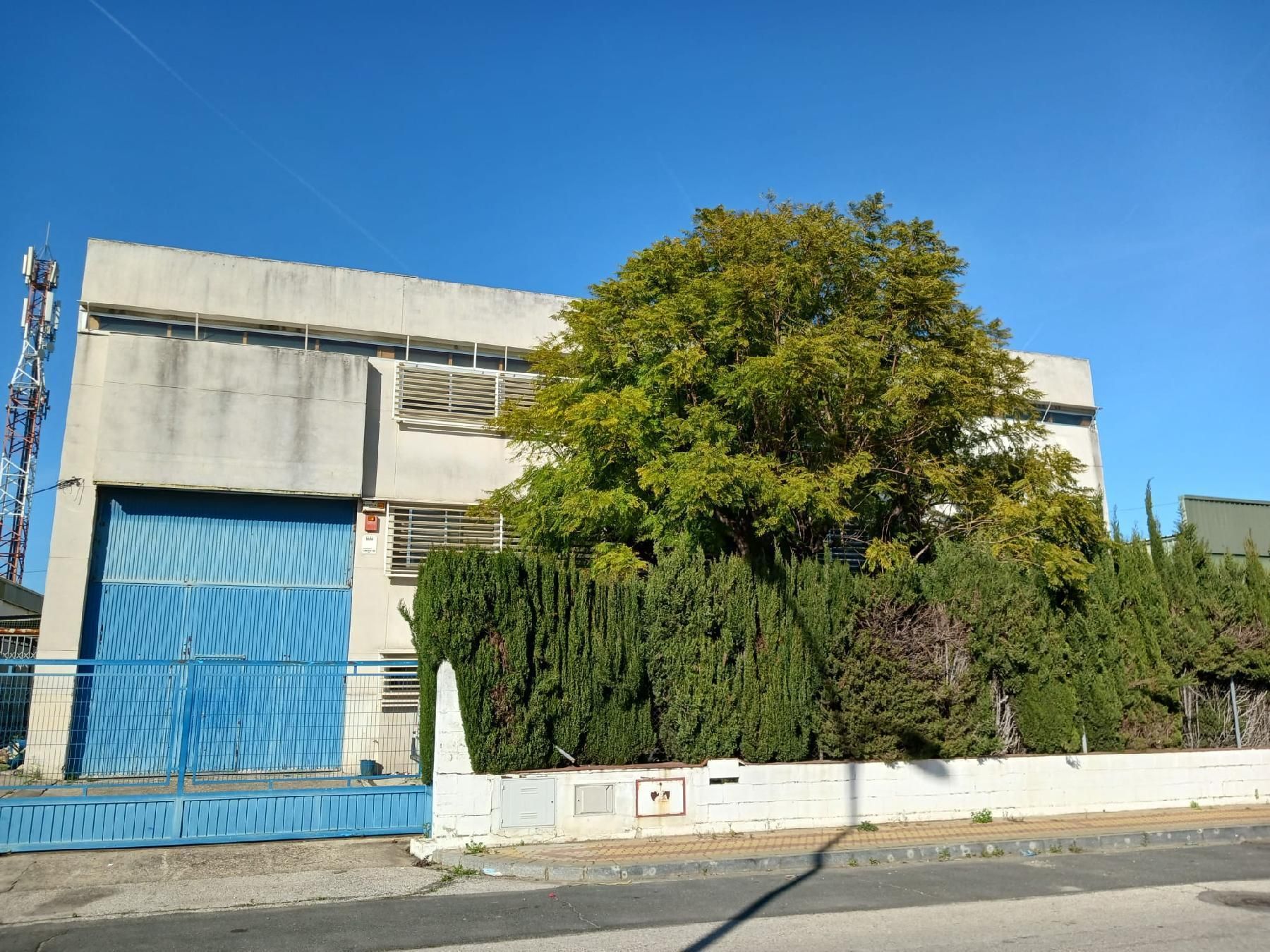 Außenansicht von Fabrikhallen zum verkauf in Alcalá de Guadaira