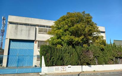 Exterior view of Industrial buildings for sale in Alcalá de Guadaira